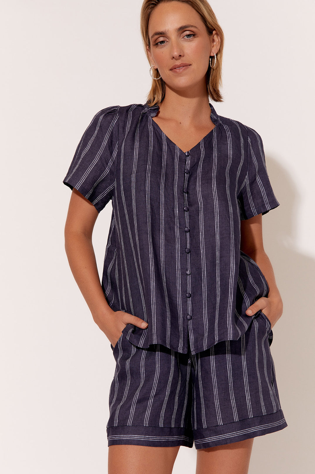 Corey stripe linen top navy