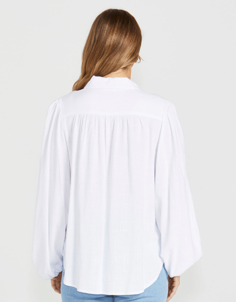 Chapel shirt white